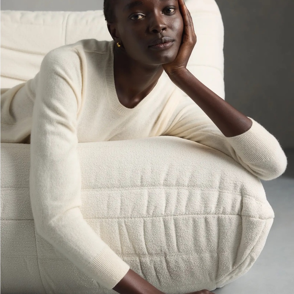 Quince Cream Cashmere Crew Neck Sweater